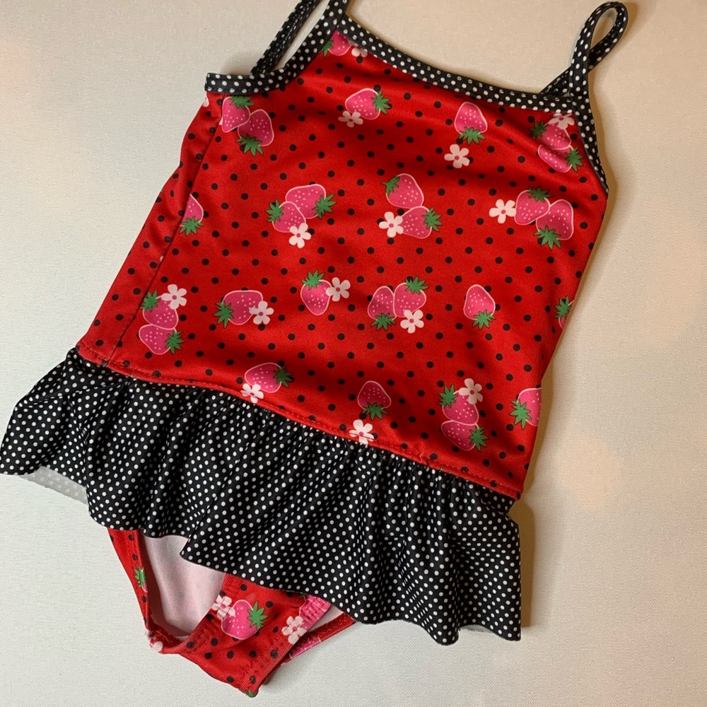 18month strawberry 🍓 swimsuit